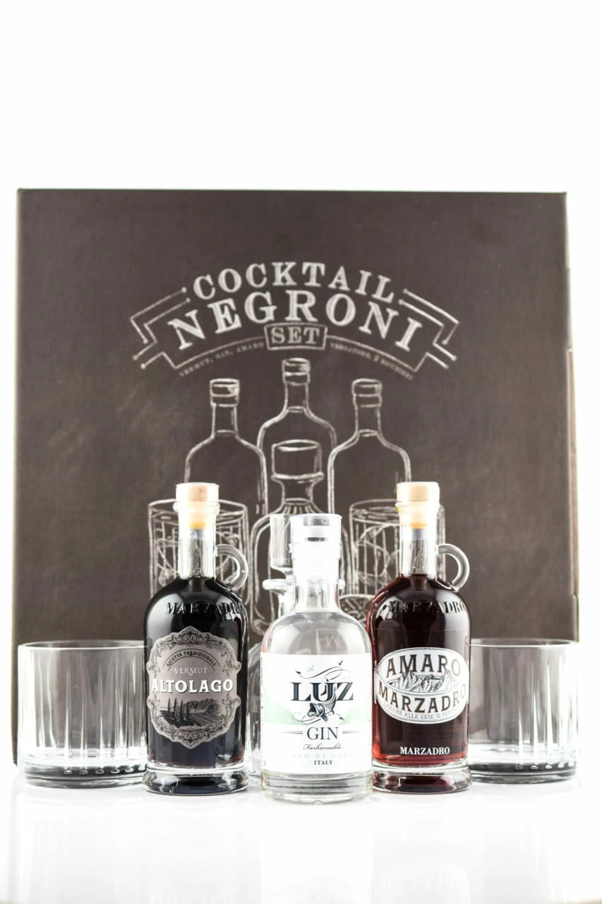 Cocktail Negroni Set 3x 0,2l Inkl. Gläser & Karaffe 3 Cocktail Negroni Set 3x 0,2l Inkl. Gläser & Karaffe
