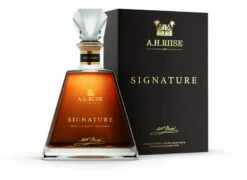 A.H. Riise Signature 43,9%vol. 0,7l -BULLDOG Verkäufe unnamed6qWan38qtuwHtw 1280x1280