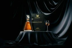 A.H. Riise Signature 43,9%vol. 0,7l -BULLDOG Verkäufe unnamed7TP0xNwuVDT0IH 1280x1280