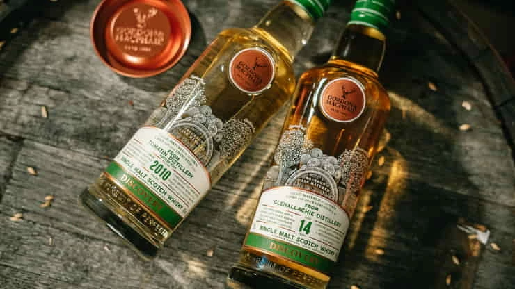 GlenAllachie 14 Jahre "Bourbon Cask Matured" Gordon & MacPhail Discovery 43%vol. 0,7l 5 GlenAllachie 14 Jahre "Bourbon Cask Matured" Gordon & MacPhail Discovery 43%vol. 0,7l – Bild 3